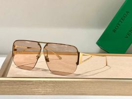 Picture of Bottega Veneta Sunglasses _SKUfw53760442fw